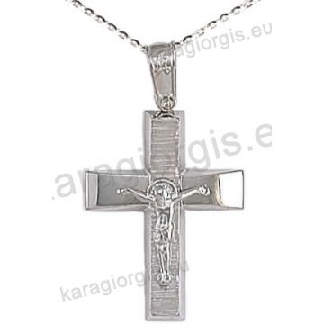 Βαπτιστικός σταυρός K14 με αλυσίδα σε λευκόχρυσο για αγόρι σε λουστρέ και σαγρέ φινίρισμα με εσταυρωμένο στο κέντρο