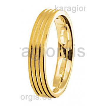 Βέρες Στεργιάδης Collection χρυσές με σκαλίσματα διαμαντέ με ανατομικό σχεδιασμό.Φάρδος 4,00 mm.