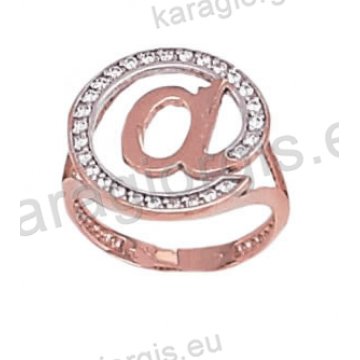 Δαχτυλίδι σε ροζ χρυσό με πέτρες ζιργκόν