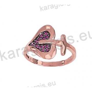 Δαχτυλίδι ροζ χρυσό σε σχήμα καρδιάς με κόκκινες πέτρες ζιργκόν και μαύρο χρυσό