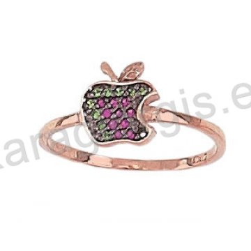 Δαχτυλίδι από ροζ χρυσό τύπου chevalier σε σχήμα μήλου με κόκκινες πράσινες πέτρες ζιργκόν σε μαύρο χρυσό