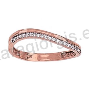 Δαχτυλίδι από ροζ χρυσό τύπου chevalier με λευκές πέτρες ζιργκόν 