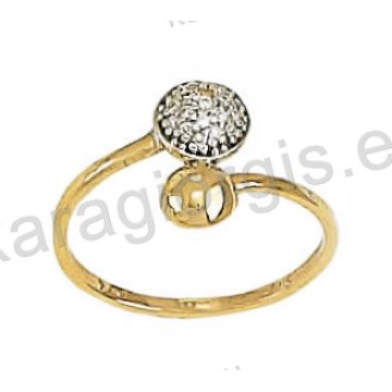 Δαχτυλίδι χρυσό τύπου Chevalier και λευκό χρυσό με άσπρες πέτρες ζιργκόν
