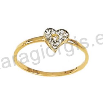 Δαχτυλίδι χρυσό τύπου Chevalier με καρδιά σε λευκό χρυσό με άσπρες πέτρες ζιργκόν