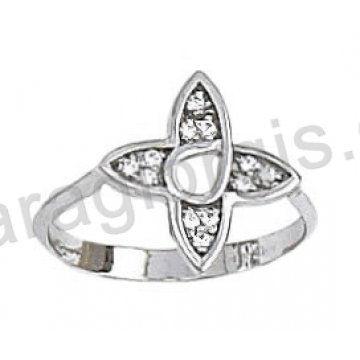Δαχτυλίδι λευκόχρυσο τύπου Chevalier σε σχήμα σταυρού και άσπρες πέτρες ζιργκόν