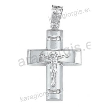 Βαπτιστικός σταυρός Κ14 για αγόρι λευκόχρυσος με λουστρέ και ματ φινίρισμα με ένθετο λευκόχρυσο εσταυρωμένο