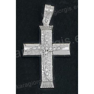 Βαπτιστικός σταυρός Κ18 για κορίτσι λευκόχρυσος με λουστρέ και γραμμωτό διαμαντέ φινίρισμα και ένθετο λευκόχρυσο σταυρό με άσπρες πέτρες ζιργκόν της σειράς Anorado