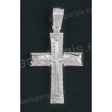 Βαπτιστικός σταυρός Κ14 για αγόρι λευκόχρυσος με λουστρέ και γραμμωτό διαμαντέ φινίρισμα με ένθετο λευκόχρυσο σταυρό της σειράς Anorado