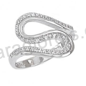 Δαχτυλίδι K14 λευκόχρυσο μοντέρνο με άσπρες πέτρες ζιργκόν 