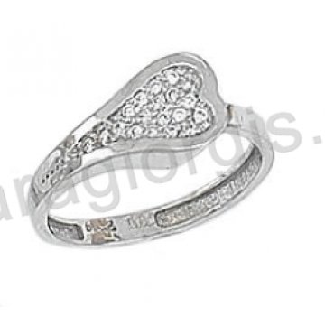 Δαχτυλίδι K14 λευκόχρυσο μοντέρνο τύπου Chevalier σε σχήμα καρδιάς με άσπρες πέτρες ζιργκόν 