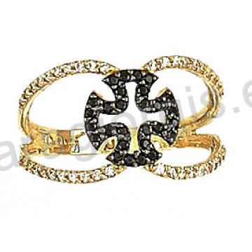 Μοντέρνο δαχτυλίδι χρυσό Κ14 με σταυρό τύπου Gavello με άσπρες και μαύρες πέτρες ζιργκόν και μαύρο πλατίνωμα