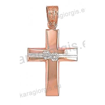 Βαπτιστικός σταυρός ροζ χρυσό Κ14 για κορίτσι σε λουστέ φινίρισμα με ένθετα λευκόχρυσα λουλουδάκια και άσπρες πέτρες ζιργκόν.
