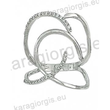 Δαχτυλίδι λευκόχρυσο Κ14 fashion μοντέρνο με άσπρες πέτρες ζιργκόν.