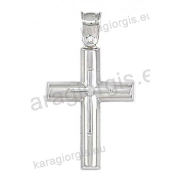 Βαπτιστικός σταυρός για αγόρι λευκόχρυσο κλασικός σε λουστρέ φινίρισμα με δεύτερο σταυρό στη μέση.   