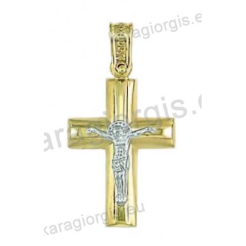 Βαπτιστικός σταυρός για αγόρι χρυσός σε λουστρέ-ματ φινίρισμα με λευκόχρυσο εσταυρωμένο στη μέση.