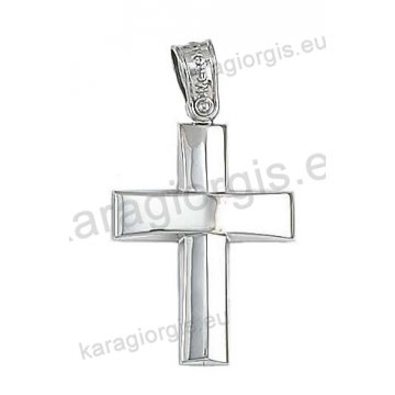 Βαπτιστικός σταυρός για αγόρι κλασικός σε λευκόχρυσο με λουστρέ φινίρισμα.