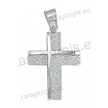 Βαπτιστικός σταυρός για αγόρι σε λευκόχρυσο με δεύτερο σταυρό στο πλάι σε σαγρέ φινίρισμα.