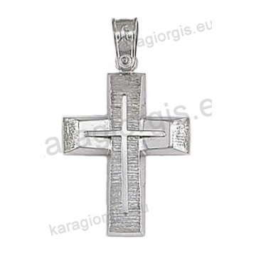 Βαπτιστικός σταυρός για αγόρι σε λευκόχρυσο με σαγρέ και λουστρέ φινίρισμα με ένθετο σταυρό.