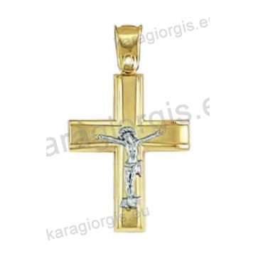 Βαπτιστικός σταυρός για αγόρι χρυσός με ματ φινίρισμα και ένθετο λευκόχρυσο εσταυρωμένο.