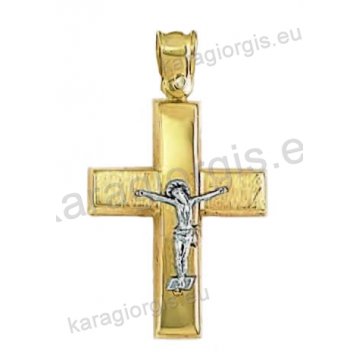 Βαπτιστικός σταυρός για αγόρι χρυσός με ματ και λουστρέ φινίρισμα και ένθετο λευκόχρυσο εσταυρωμένο.
