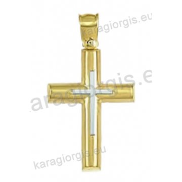 Βαπτιστικός σταυρός για αγόρι χρυσός με ματ φινίρισμα και ένθετο λευκόχρυσο σταυρό.