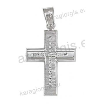 Βαπτιστικός σταυρός για κορίτσι σε λευκόχρυσο με σαγρέ-λουστρέ φινίρισμα ένθετο σταυρό και άσπρες πέτρες ζιργκόν.