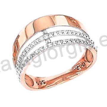 Δαχτυλίδι δίχρωμο ροζ χρυσό με λευκόχρυσο Κ14 με άσπρες πέτρες ζιργκόν σε λουστρέ φινίρισμα.