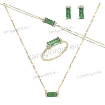 Χρυσό σετ κοσμημάτων Κ14 με κολιέ, βραχιόλι, σκουλαρίκι και δαχτυλίδι με πράσινες παγιέτες.